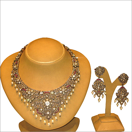 Diamond Gold Engagement Jewelry