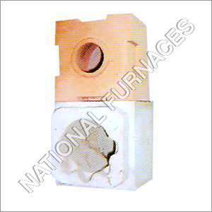 Refractories Block - Optimum Quality, Multiple Sizes, Temp. Up to 1700°C | High Strength, Thermal & Electric Conductivity
