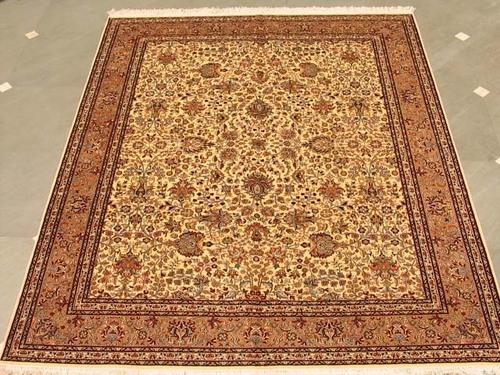 Allover Ivory Silk Carpets