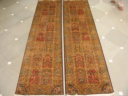 Strap Runner Hamadan Baktiyari Carpet