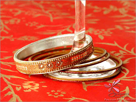 Lac Bangles