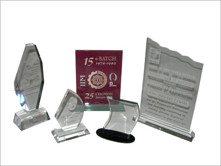 Awards, Trophies & Mementos