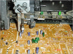 Auto Radial Component Insertion Machine