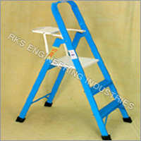 Aluminium self supported ladder