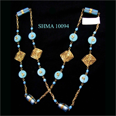 Resin Necklace - Resin and Metal, 18 Inches, Light Blue | Elegant Design, Lightweight, Durable, Versatile Beaded Style
