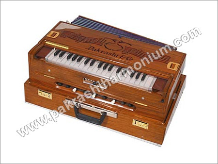 Portable Harmonium Body Material: Wood