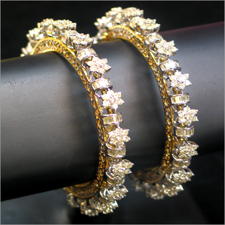 Diamond Pacheli