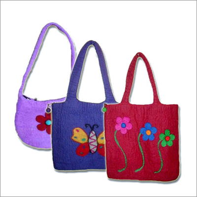 Compressed Woollen Bags