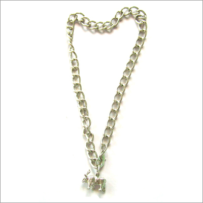Metal Necklace - Metal, 18 Inches, Silver | Cuban Link Chain, Lobster Clasp, Stylish Durable Design