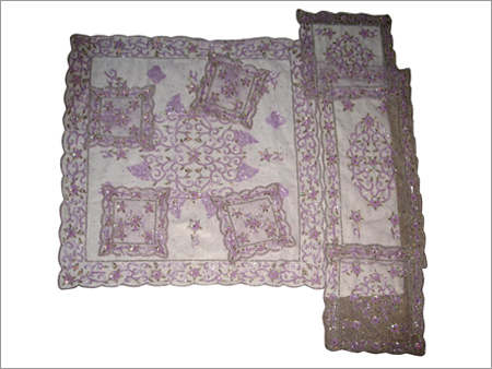 17 Pieces Set in Net