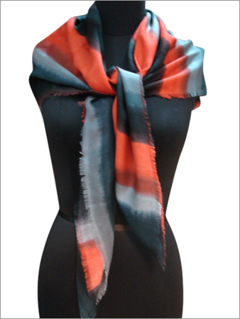 100% Viscose Scarf 100 x 100cms