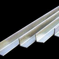 Stainless Steel Angle Bar - Industrial Grade, 10-20mm Thickness, Polished Finish | High Strength, Sturdiness, Dimensional Accuracy