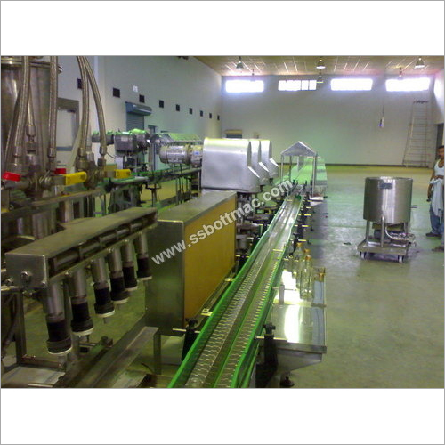 Semi Automatic Liquid Filling Machinery