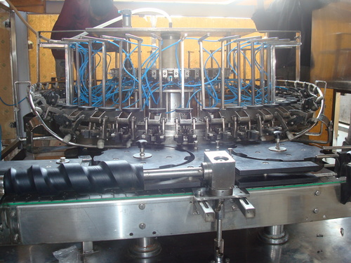 Fully Automatic Bottle Rinsing Machine