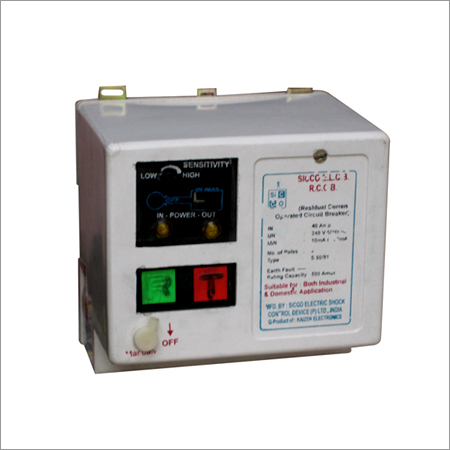 Circuit Breaker - Plastic, 10x8x5 Inches, 10A, 220V | Overload Protection, Easy Installation, Durable Design, IP65