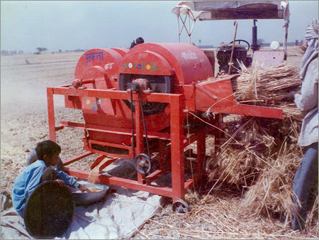 Mukta Wheat Thresher Machine