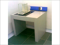 Anti Vibration Table