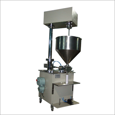 Chemical Liquid Filling Machine