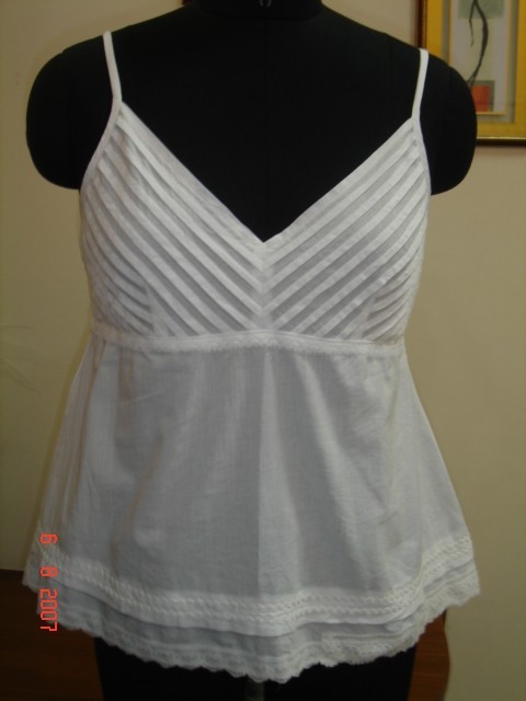 cotton top with laces