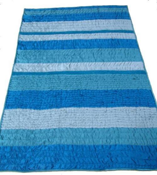 POLY SATIN QUILT