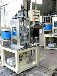 Piston Nut Torquing Machine