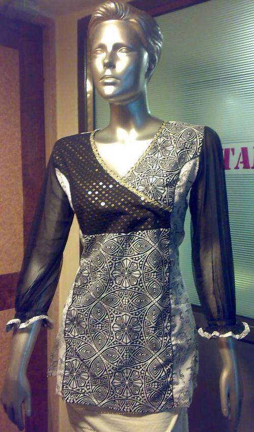 Designer Ladies Kurtis