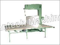 Vertical Cutting Machine For Polyurethanes Capacity: 5 Ton/Day