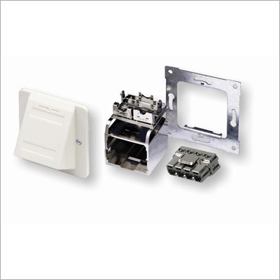 इलेक्ट्रिकल आउटलेट्स