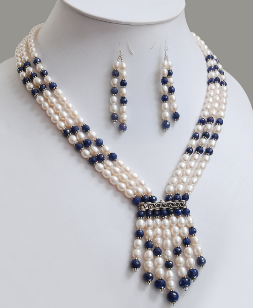 Pearl Beads Necklace