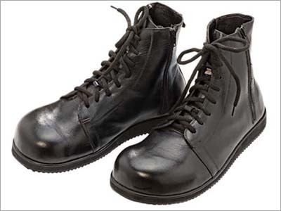 Robust Boots