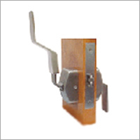 Push or Pull Latch
