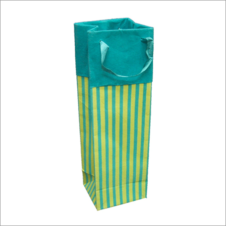 09- Eco Friendly Paper Wine Bag