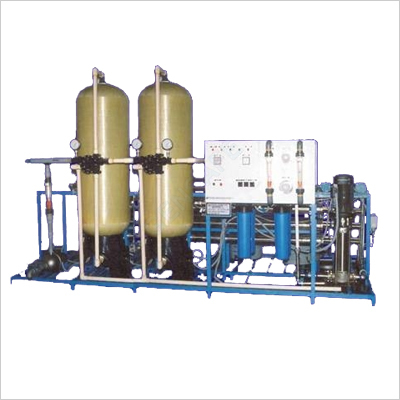 Industrial Ro System (5000/10000 Lph) Storage Capacity: Production Capacity 1