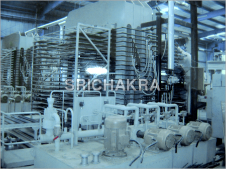 HYDRAULIC PLYWOOD PRESS