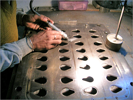 Mould Testing Machinery