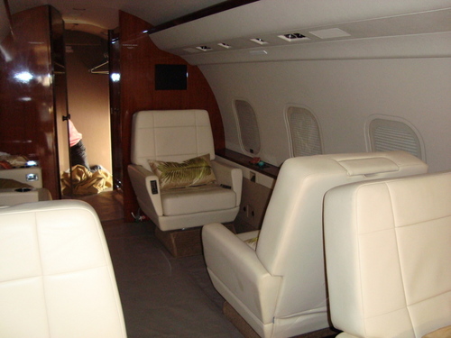 CL 604 JET