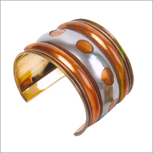 Metal handcuff