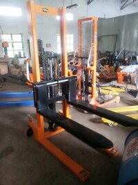 Thanjavur Manual Hydraulic 1 Ton Stacker