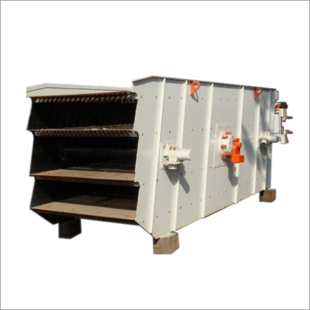 VIBRATING SCREEN (16 FT. X 05 FT. 4.5 DECK)