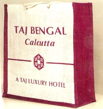 ECOFRIENDLY JUTE CARRY BAG