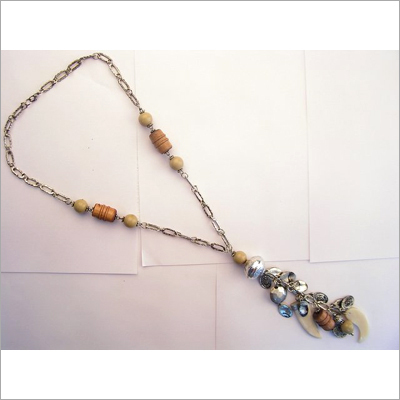 Metal Necklace (Ivory/Ivory (Antique Silver)