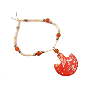 Ladies Resin Necklace