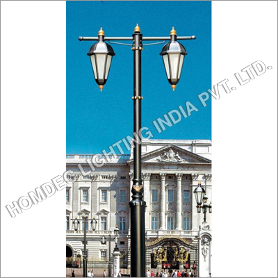 Heritage Lighting Pole Light Source: Electric