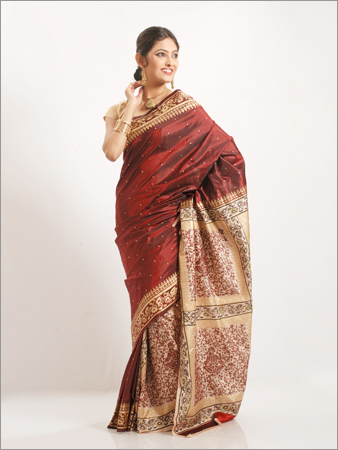 Gold Print Ari Kantha Work in Bangalore Silk Saree