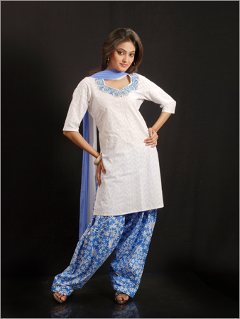 Sequence and Stone Work (Jardozi) in Cotton Salwar