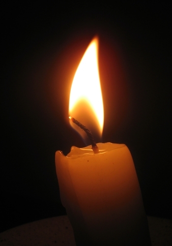 Wax Candles - Paraffin Wax, Variable Size, Off-White, Cotton Wick | Long Burn Time, Customizable, Pleasant Aroma