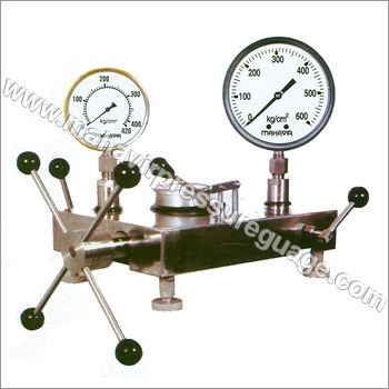 Pressure Calibrators Pressure Calibrators