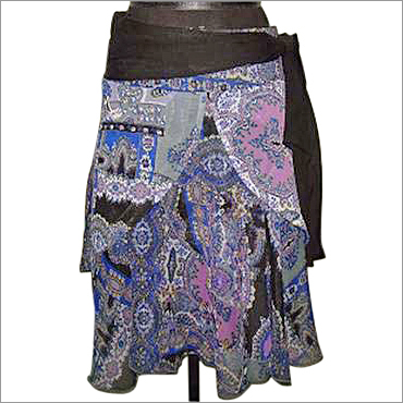 Printed Skirt with Solid Belt at Waist