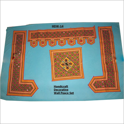 Handicraft Item (Home Decor Product)