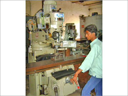 M-1 TR Milling Machine